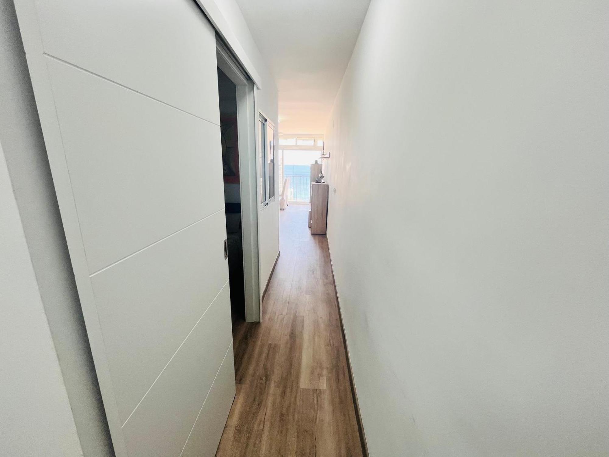 Calpe Sea View Apartment: Beachside Comfort with Wi-Fi and Parking Exterior photo